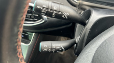 MG Hs 1.5 T-GDI Exclusive 5dr DCT Petrol Hatchback